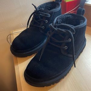 Ugg chuka boots